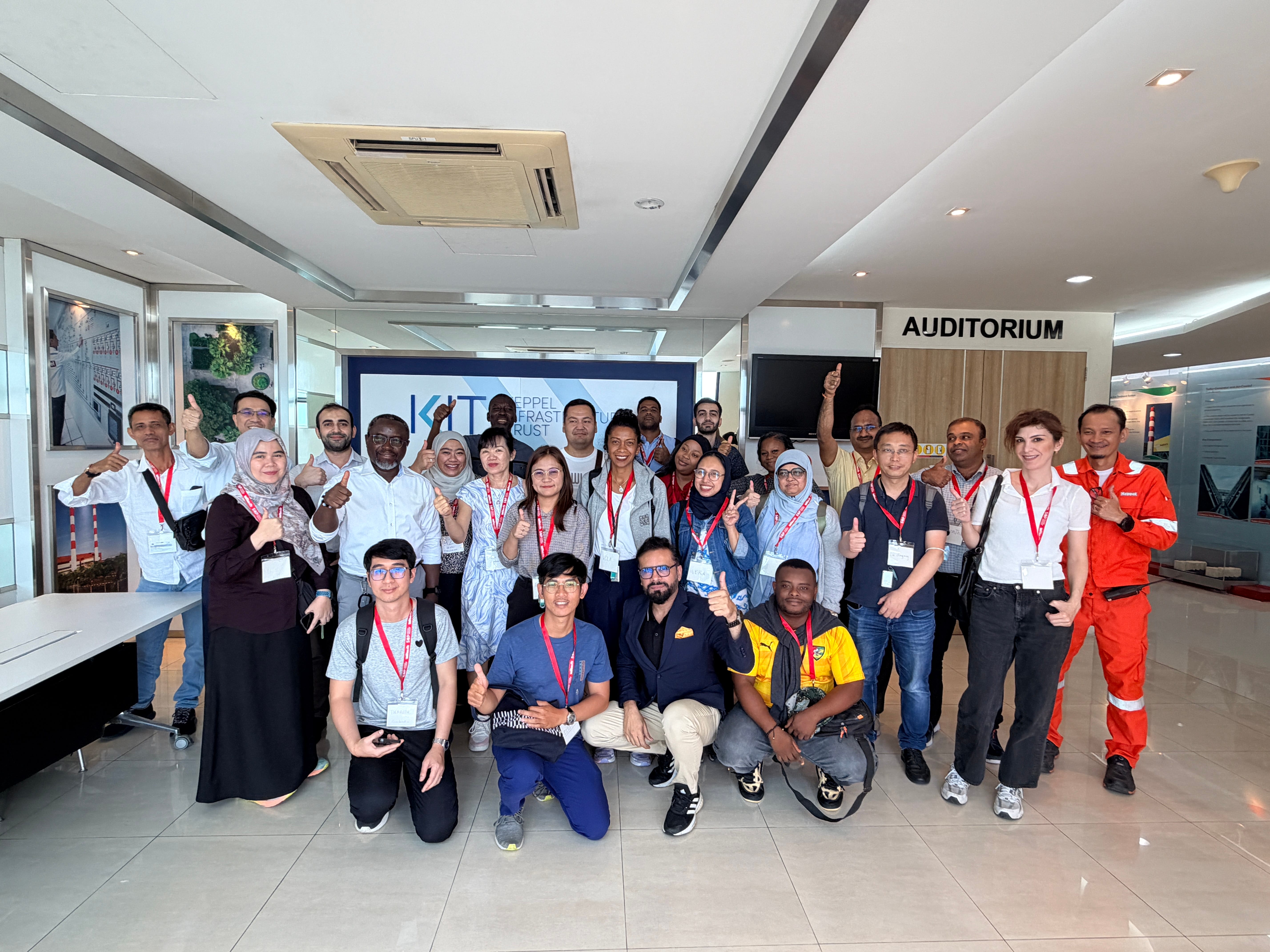 Group photo fo the participants on a learning journey to Keppel Seghers Tuas Waste to Energy Plant